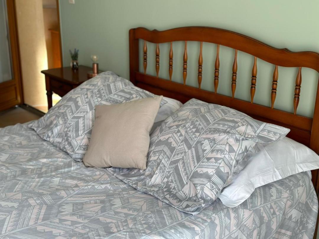Les Cigales Bed & Breakfast Villelaure Ngoại thất bức ảnh