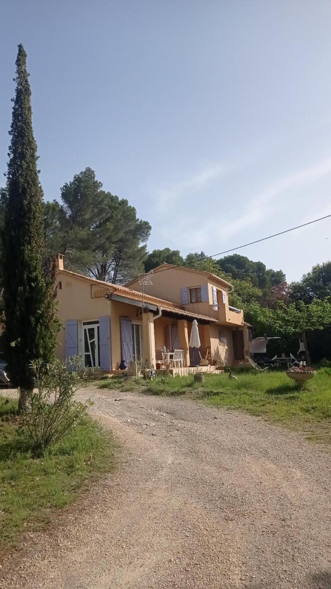 Les Cigales Bed & Breakfast Villelaure Ngoại thất bức ảnh